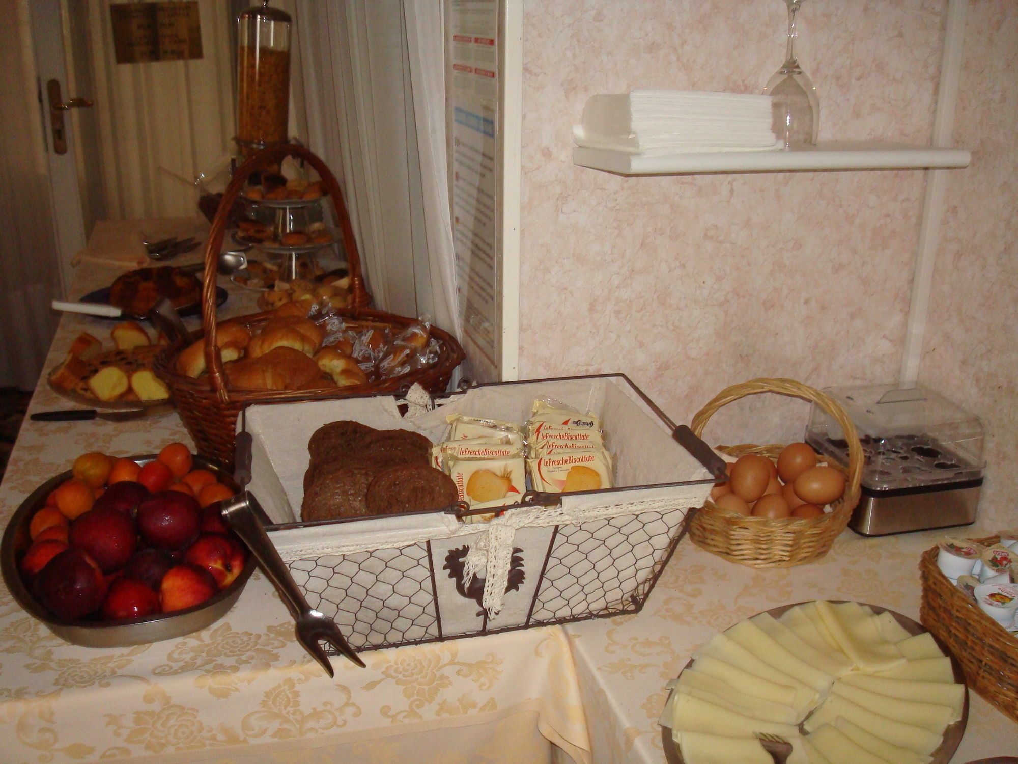 Marlisa Pier Hotel 2*