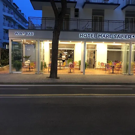 Hotel Marlisa Pier